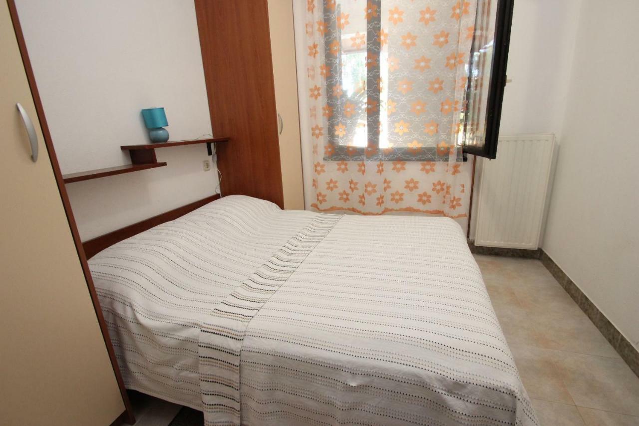 Apartment Sasa Bozac Porec Bagian luar foto