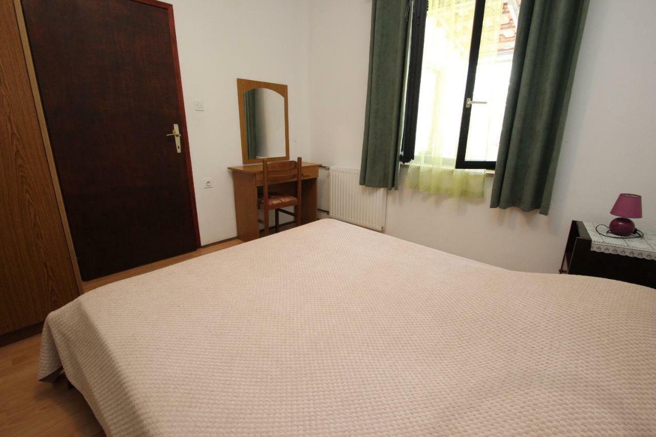 Apartment Sasa Bozac Porec Bagian luar foto