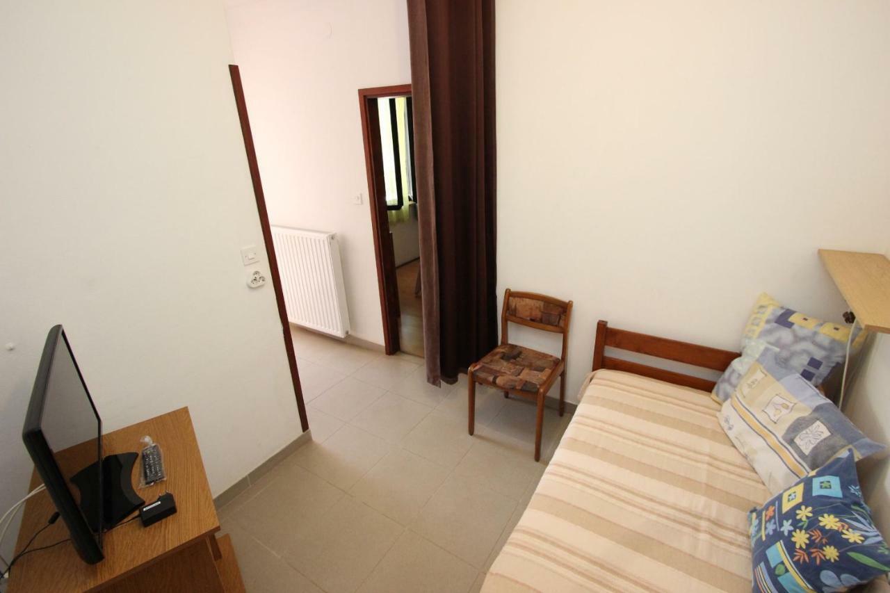 Apartment Sasa Bozac Porec Bagian luar foto